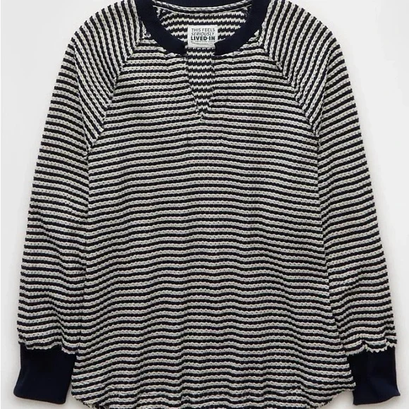 AE big hug notch neck waffle sweatshirt - Picture 3 of 3